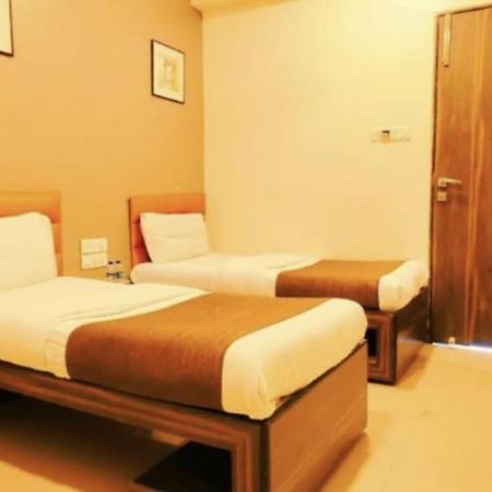 Hotel Amfahh 뭄바이 외부 사진